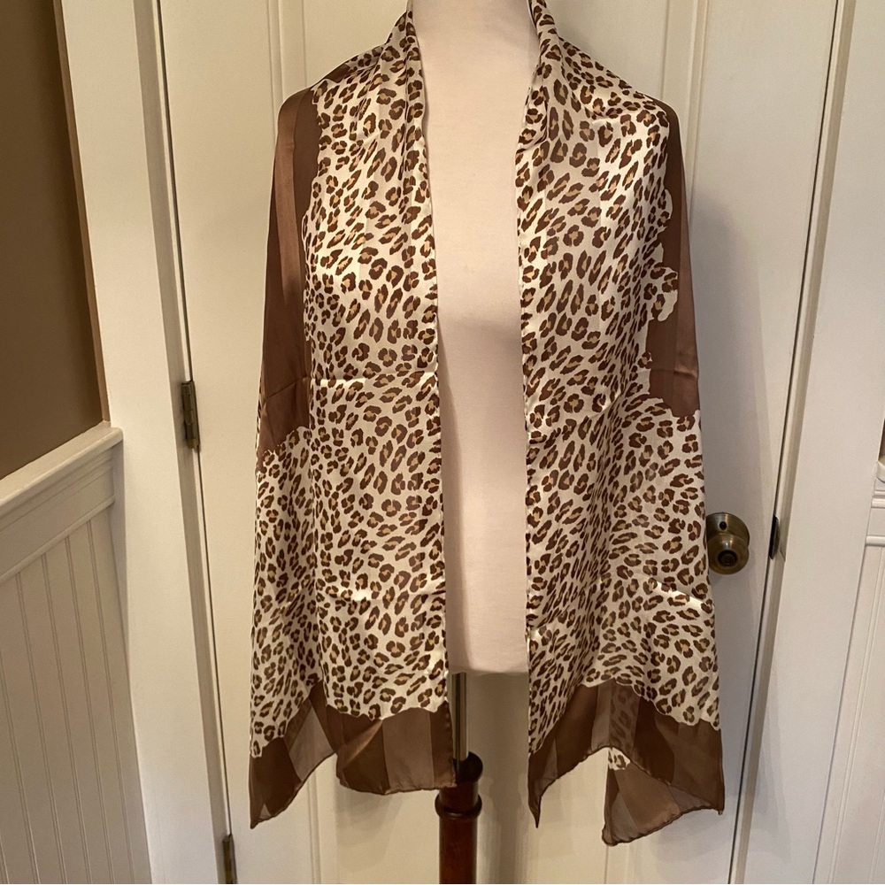 DONCASTER SCARF BROWN WHITE ANIMAL PRINT SILK LONG RECTANGLE ACCESSORY